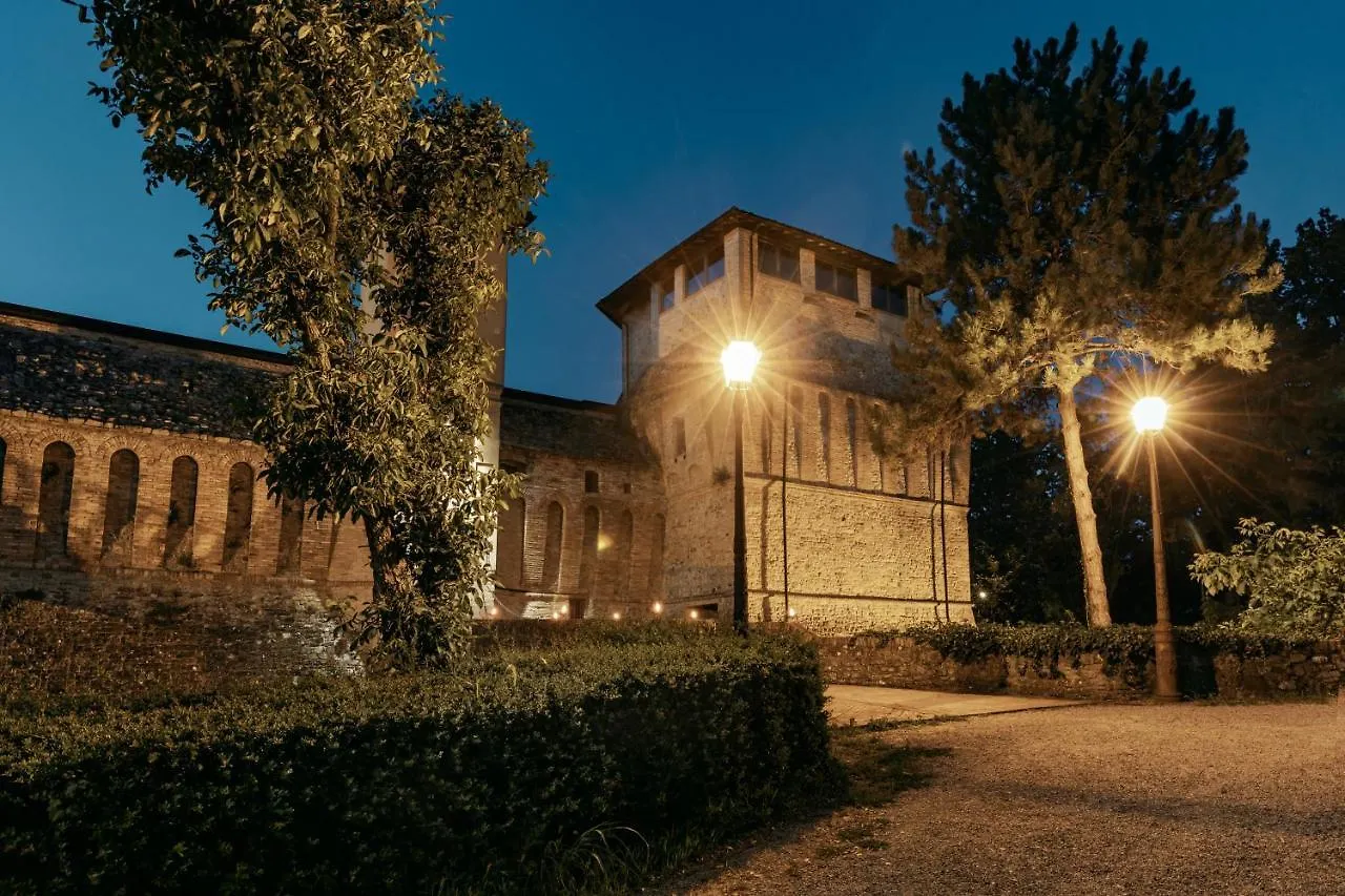 Landhaus Hotel Castello Di Felino Sala Baganza Italien