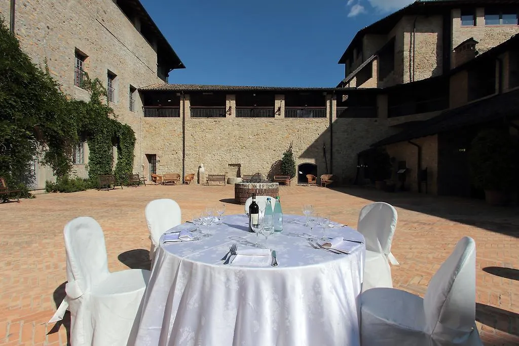 Hotel Castello Di Felino Sala Baganza 0*,